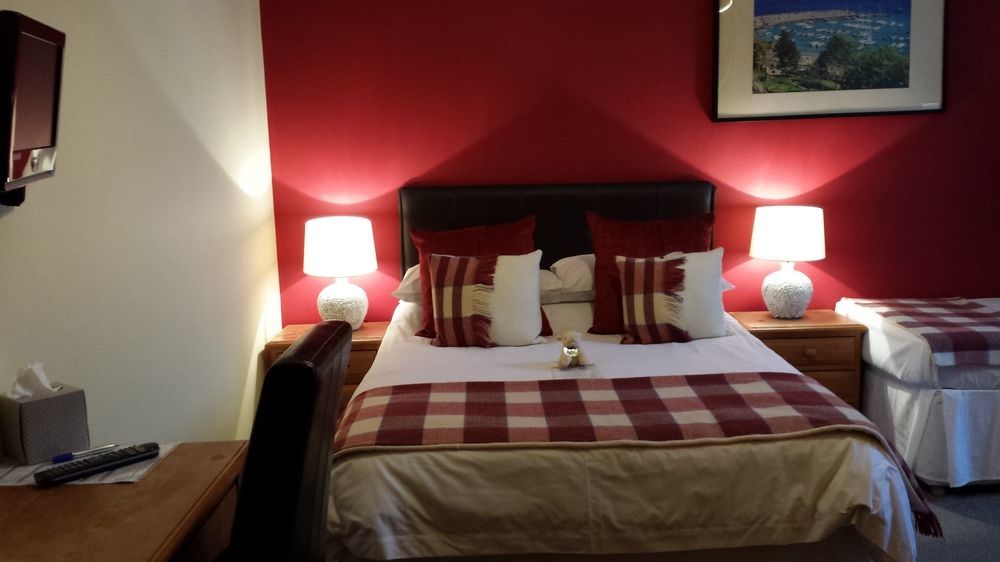 Llety Cynin 4* Llangynin